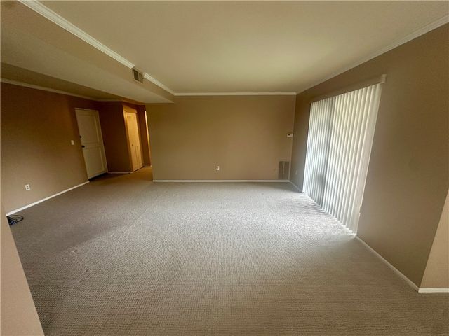 227 S Home Ave 309, Avalon, PA 15202