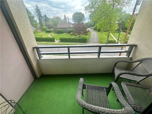 227 S Home Ave 309, Avalon, PA 15202