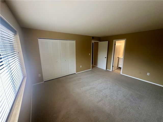 227 S Home Ave 309, Avalon, PA 15202