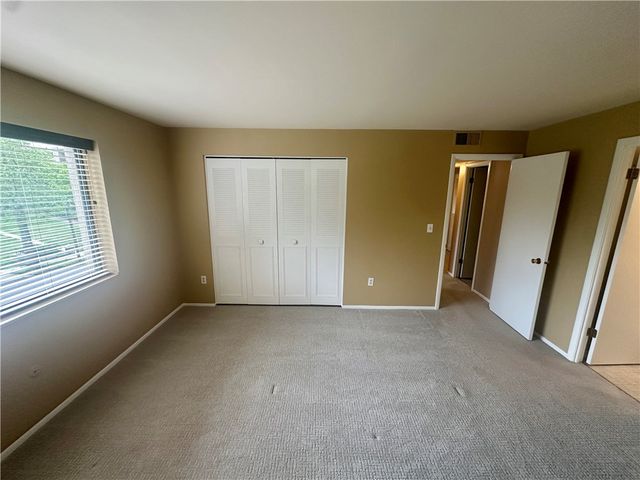 227 S Home Ave 309, Avalon, PA 15202