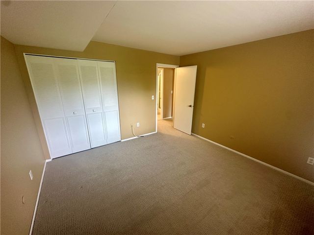 227 S Home Ave 309, Avalon, PA 15202