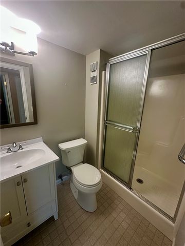 227 S Home Ave 309, Avalon, PA 15202