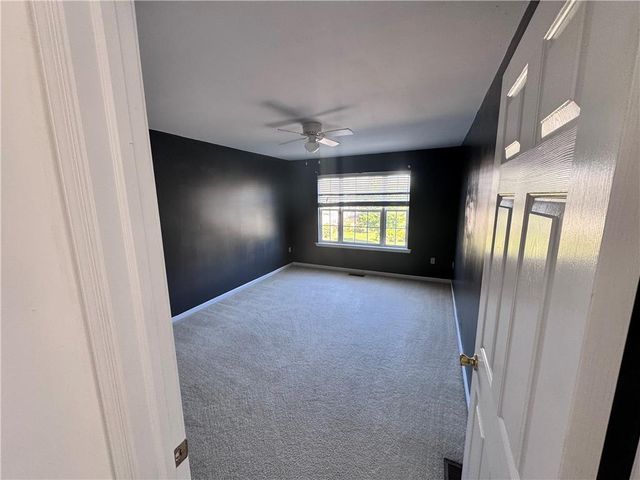 5494 Spring Ridge Drive West Drive, Macungie Boro, PA 18062