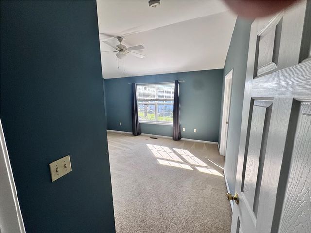 5494 Spring Ridge Drive West Drive, Macungie Boro, PA 18062