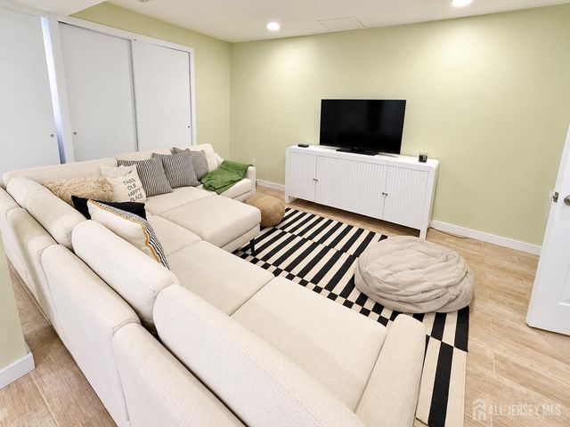 3 Cornell Road, Old Bridge, NJ 08859