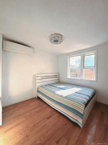 59-22 Parsons Boulevard, Fresh Meadows, NY 11365
