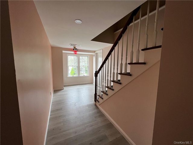 495 Main Street 204, Armonk, NY 10504