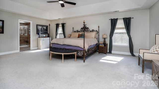 6934 Evanton Loch Road, Charlotte, NC 28278