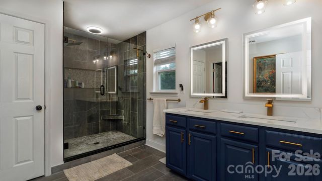 6934 Evanton Loch Road, Charlotte, NC 28278