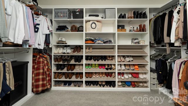 6934 Evanton Loch Road, Charlotte, NC 28278