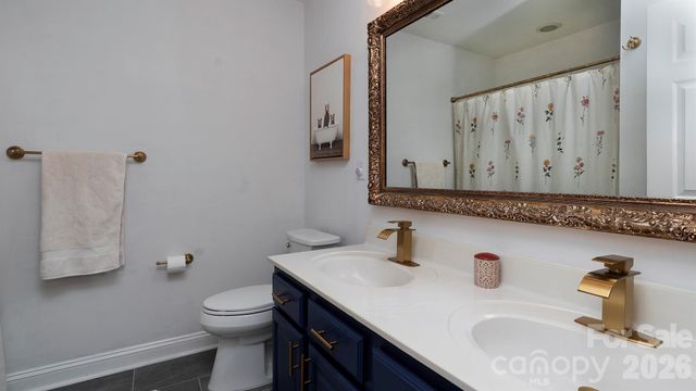 6934 Evanton Loch Road, Charlotte, NC 28278