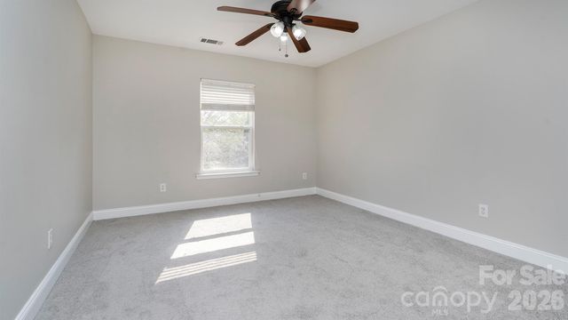 6934 Evanton Loch Road, Charlotte, NC 28278