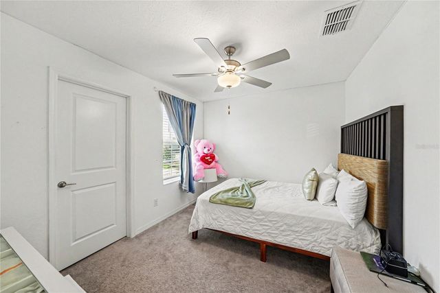 6300 BEVERLY HILLS DRIVE, Zephyrhills, FL 33541
