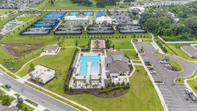 6300 BEVERLY HILLS DRIVE, Zephyrhills, FL 33541