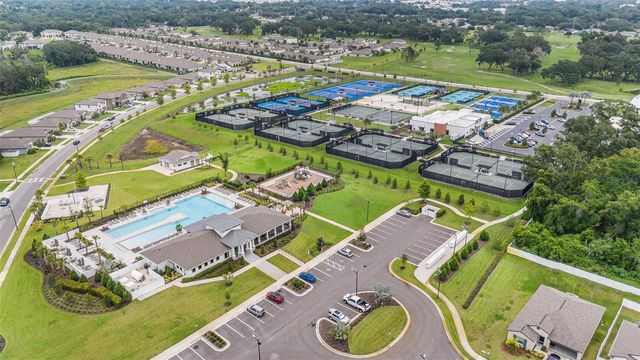 6300 BEVERLY HILLS DRIVE, Zephyrhills, FL 33541