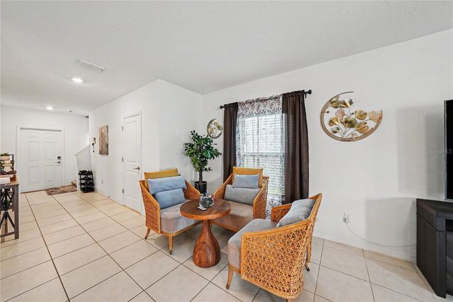6300 BEVERLY HILLS DRIVE, Zephyrhills, FL 33541
