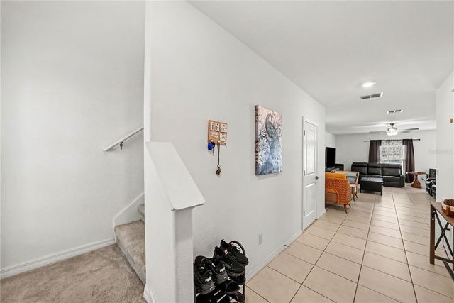 6300 BEVERLY HILLS DRIVE, Zephyrhills, FL 33541