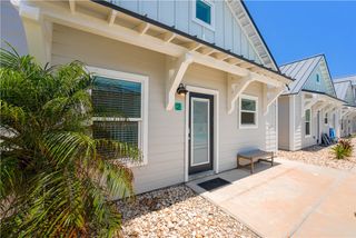 129 N Alister St 2, Port Aransas, TX 78373