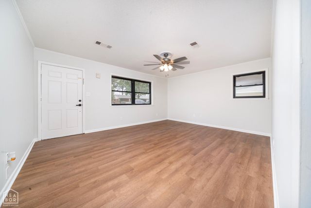 201 Hall Street, Bay, AR 72411