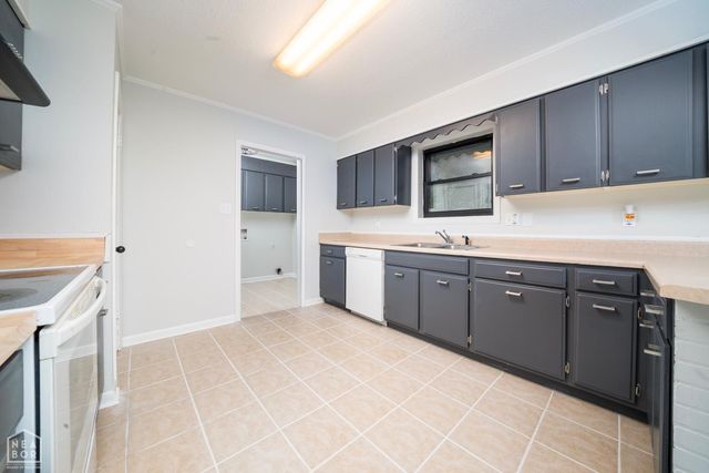 201 Hall Street, Bay, AR 72411