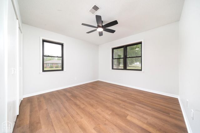 201 Hall Street, Bay, AR 72411