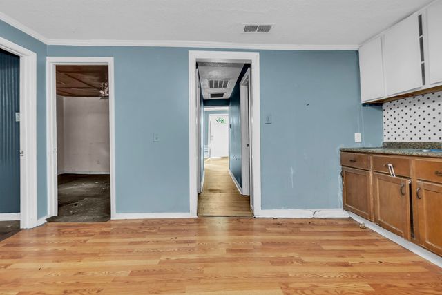 1594 MAPLEWOOD ST, Memphis, TN 38108