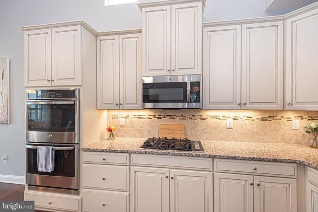 32 WATERSIDE DR, Bridgeville, DE 19933