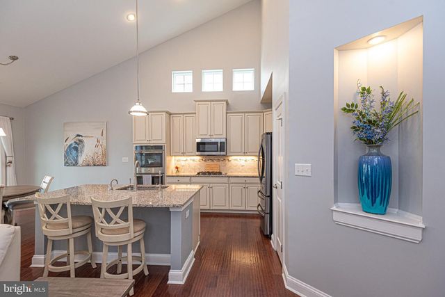 32 WATERSIDE DR, Bridgeville, DE 19933