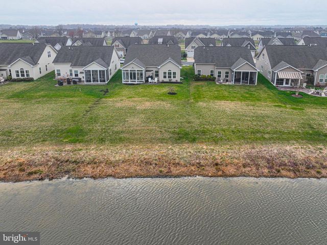 32 WATERSIDE DR, Bridgeville, DE 19933