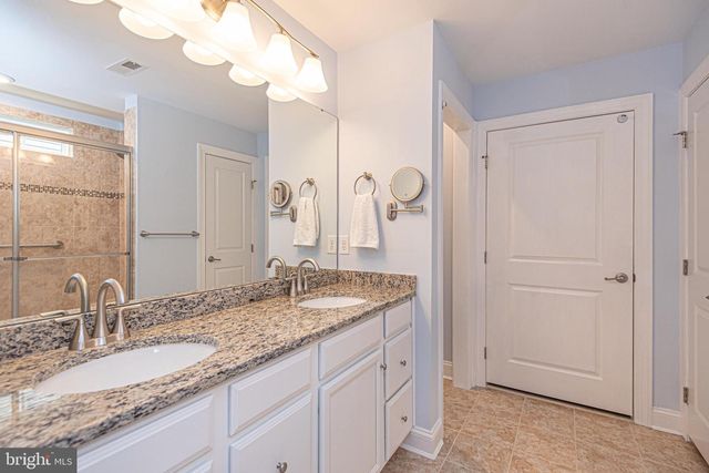 32 WATERSIDE DR, Bridgeville, DE 19933