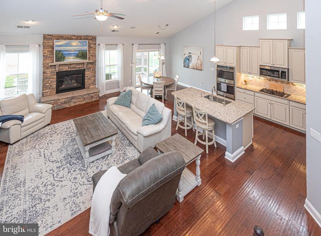 32 WATERSIDE DR, Bridgeville, DE 19933