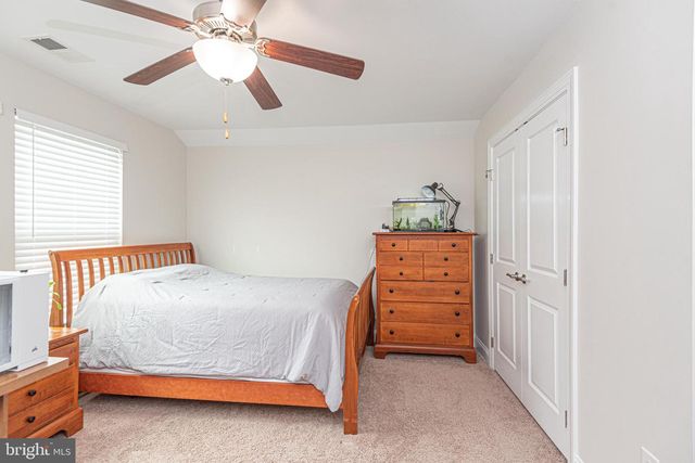 32 WATERSIDE DR, Bridgeville, DE 19933