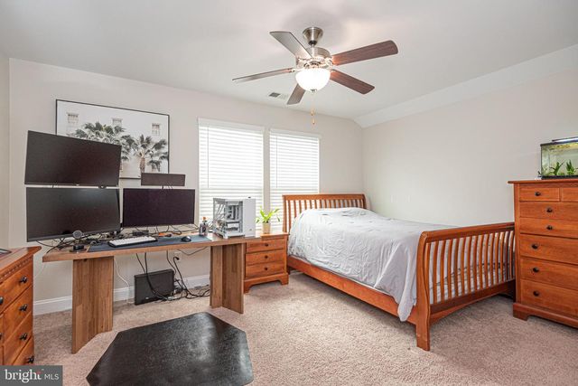 32 WATERSIDE DR, Bridgeville, DE 19933