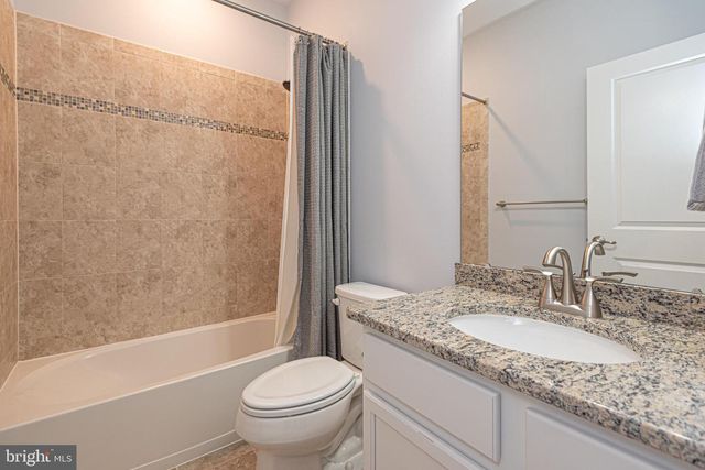 32 WATERSIDE DR, Bridgeville, DE 19933