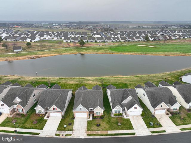 32 WATERSIDE DR, Bridgeville, DE 19933