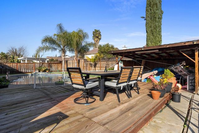 251 Ramona Way, Tracy, CA 95376