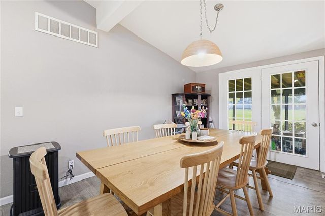 831 Locust Street, Montgomery City, MO 63361