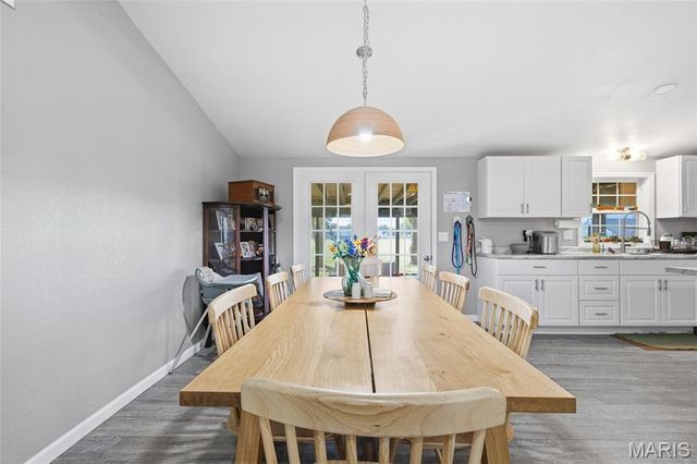 831 Locust Street, Montgomery City, MO 63361