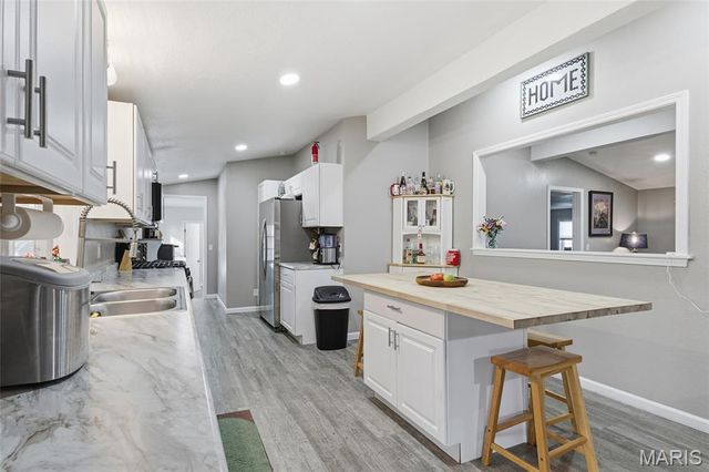 831 Locust Street, Montgomery City, MO 63361