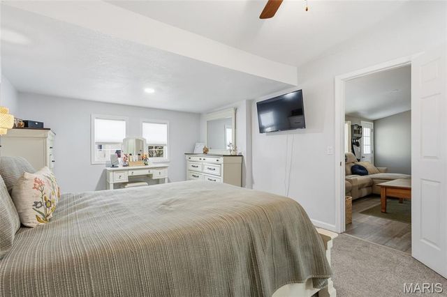 831 Locust Street, Montgomery City, MO 63361