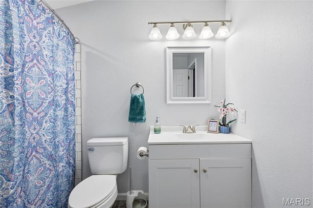 831 Locust Street, Montgomery City, MO 63361