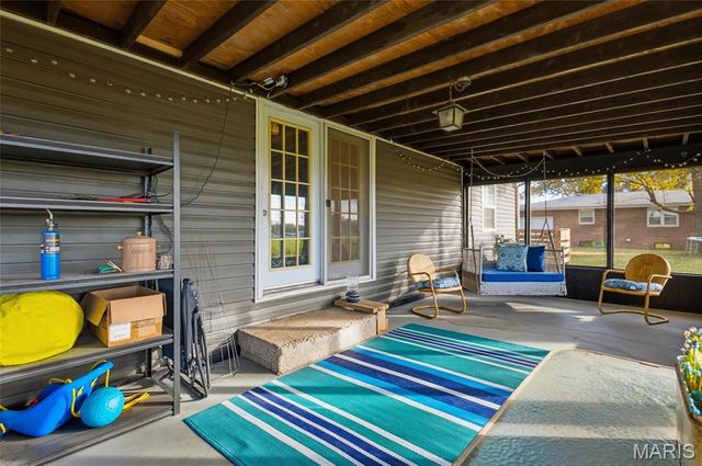 831 Locust Street, Montgomery City, MO 63361