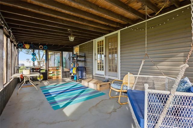 831 Locust Street, Montgomery City, MO 63361