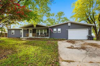 831 Locust Street, Montgomery City, MO 63361