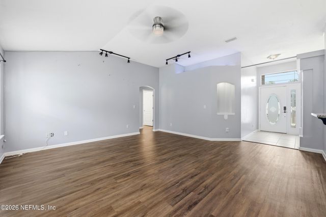 2176 GINHOUSE Drive, Middleburg, FL 32068