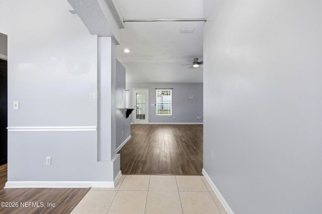 2176 GINHOUSE Drive, Middleburg, FL 32068