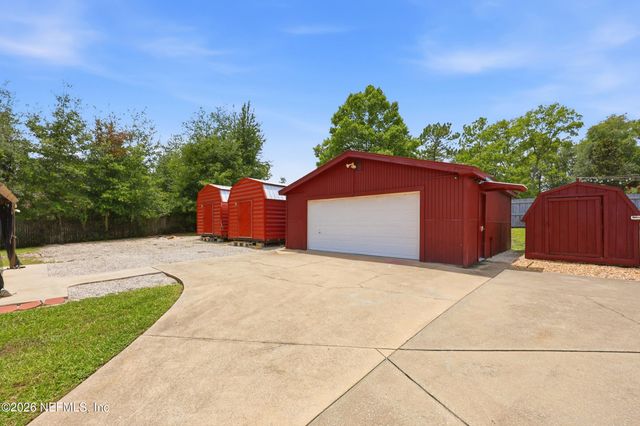 2176 GINHOUSE Drive, Middleburg, FL 32068