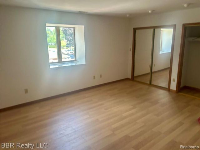 30620 Bayview, Gibraltar, MI 48173