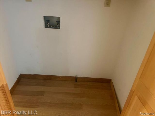 30620 Bayview, Gibraltar, MI 48173