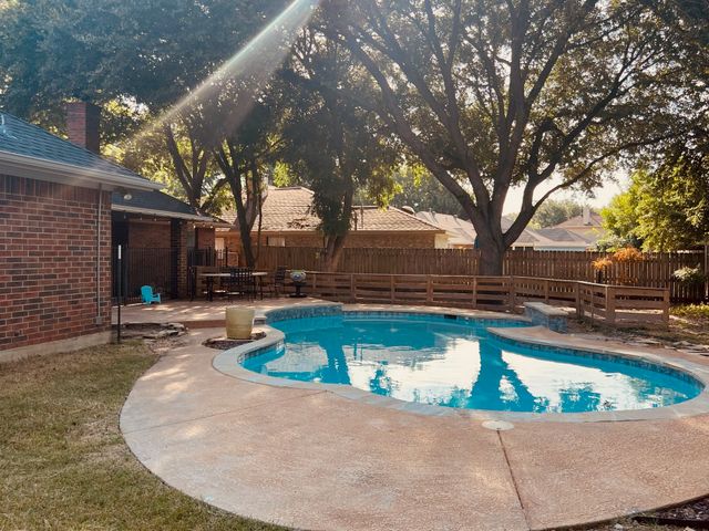 1500 Pickwick Lane, Denton, TX 76209